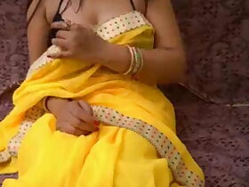 Hot Desi chunky chest