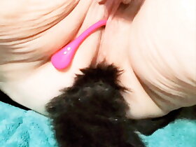 BBW Good-looking MILF all round kitten tail buttplug added to Lush3 spreads Pussy added to Plays all round Hitachi