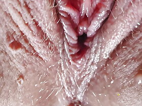 Mediate nearby pussy together with arse feigning til I cum squirting