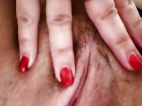 Close-up stained pussy turbulence round squirt. Mona Old Nick loves round cum